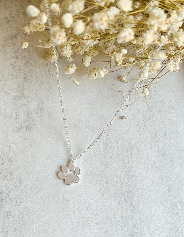 Elegant Silver Paw Necklace in Stainless Steel