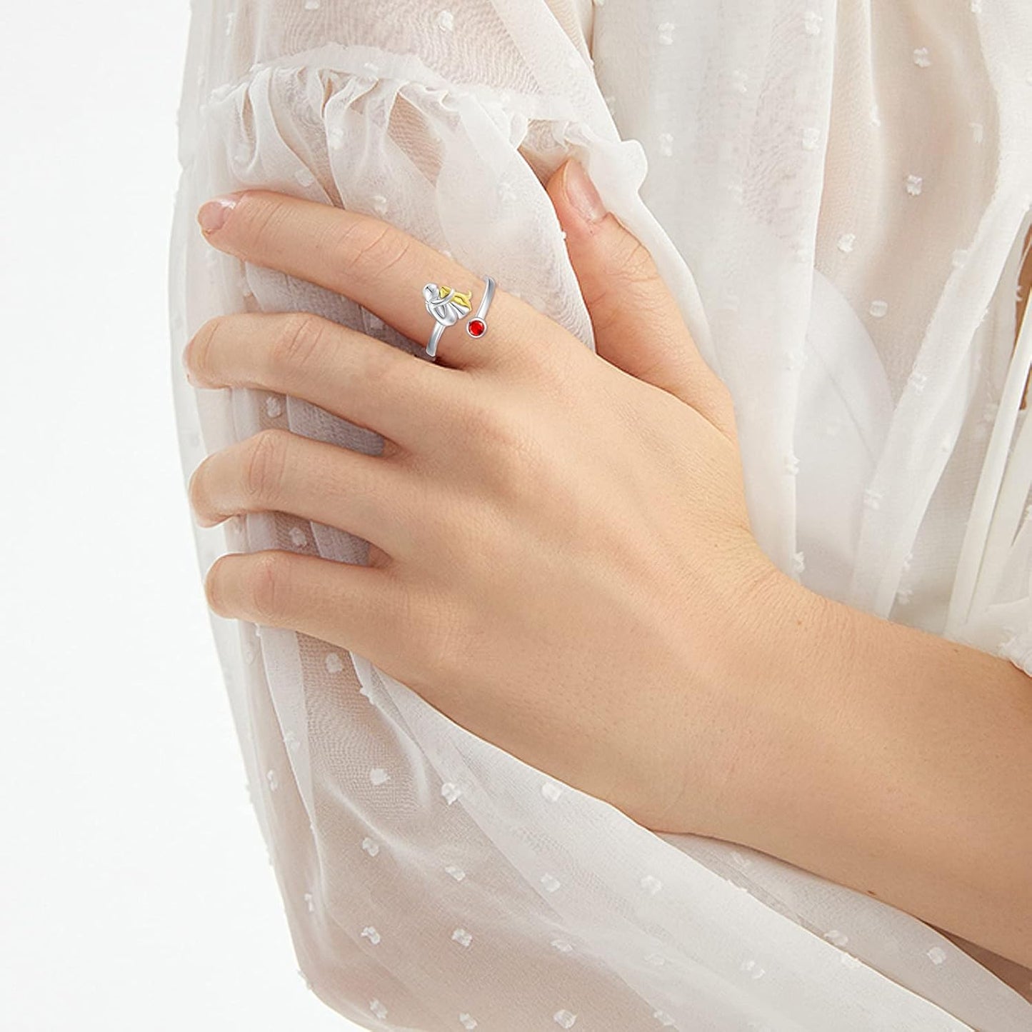 Adjustable dog ring with girl figure, made of silver