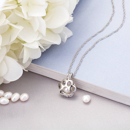 Glowing Paw Chain – Animal Pendant with Night Light Effect