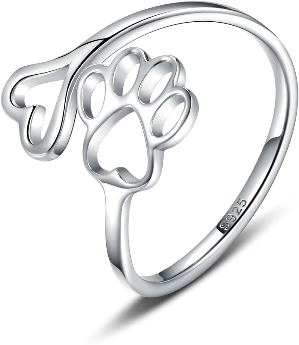 Handmade heart-shaped ring with paw print in sterling silver and adjustable
