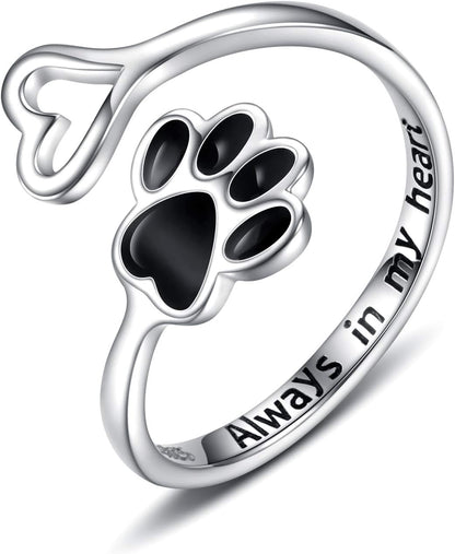 Handmade heart-shaped ring with paw print in sterling silver and adjustable