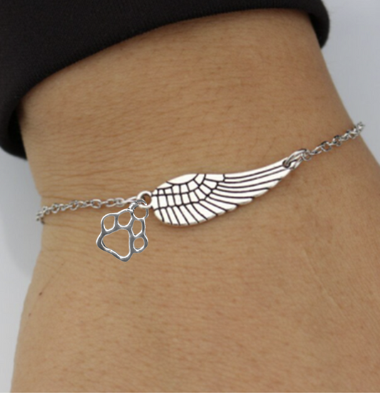 Silver Remembrance Bracelet with Angel Wings and Paw Print | Handmade