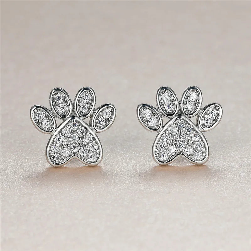 Heart-shaped cat paw earrings with white zirconia
