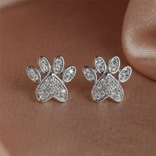 Heart-shaped cat paw earrings with white zirconia