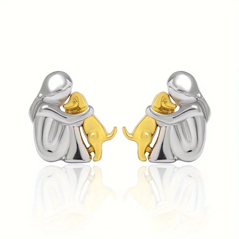 Sweet two-tone hugging earrings in silver and gold