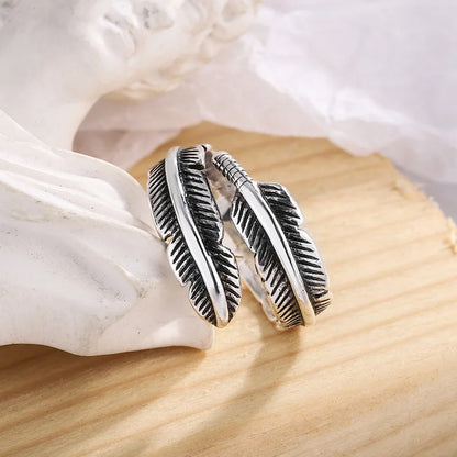 Feather from an Angel – Adjustable Memory Ring