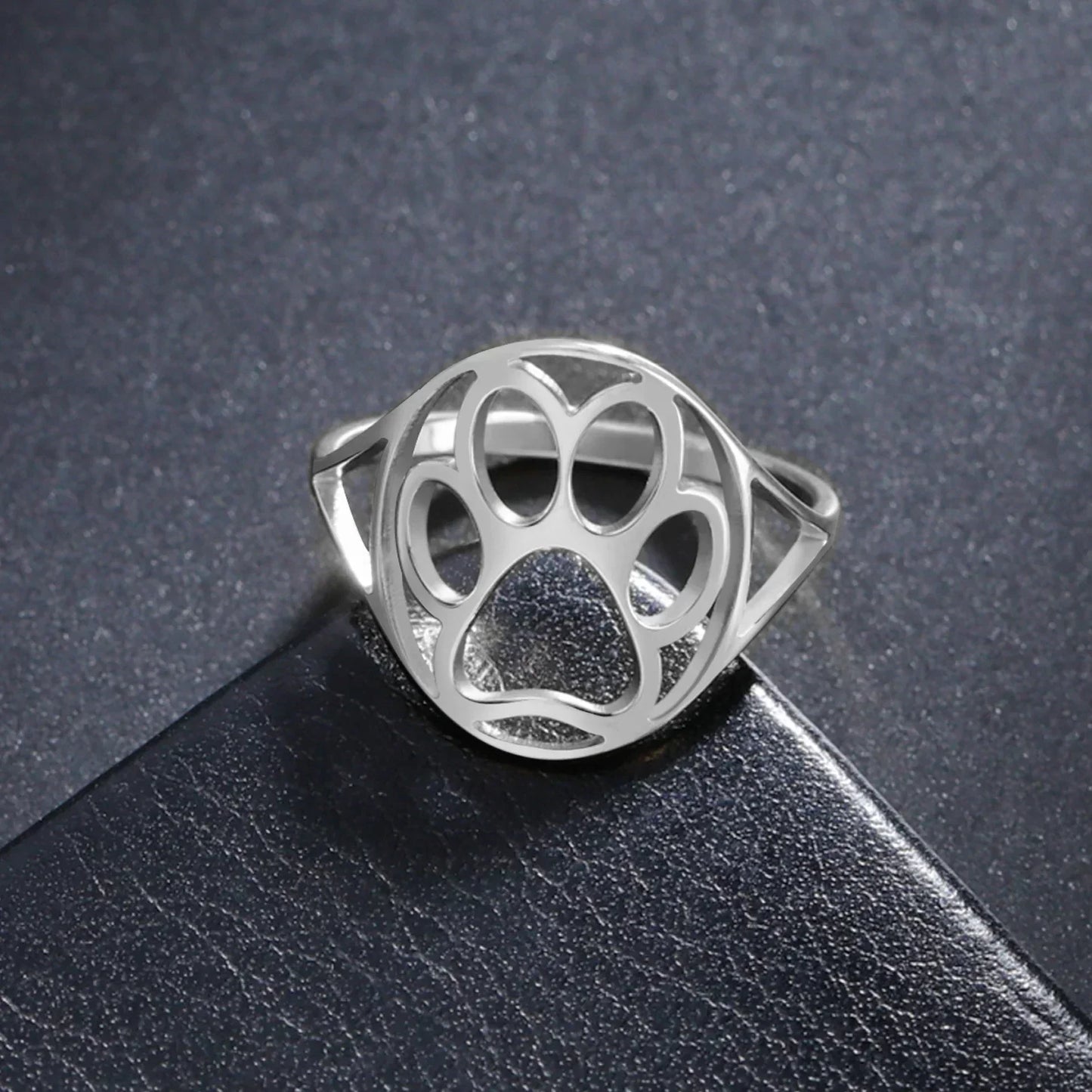 Soft Paw Rings – Open Rings in Stainless Steel with Animal Motif