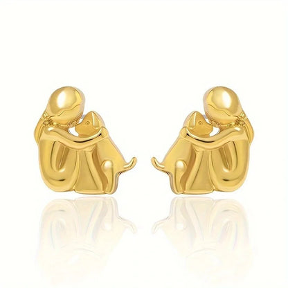 Sweet two-tone hugging earrings in silver and gold