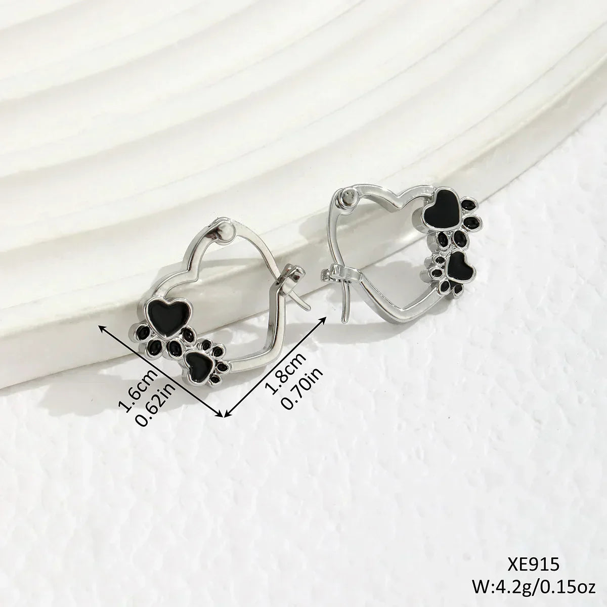Hart-Poot Hoop Earrings – Silver Animal Motif Earrings with Black Enamel Design
